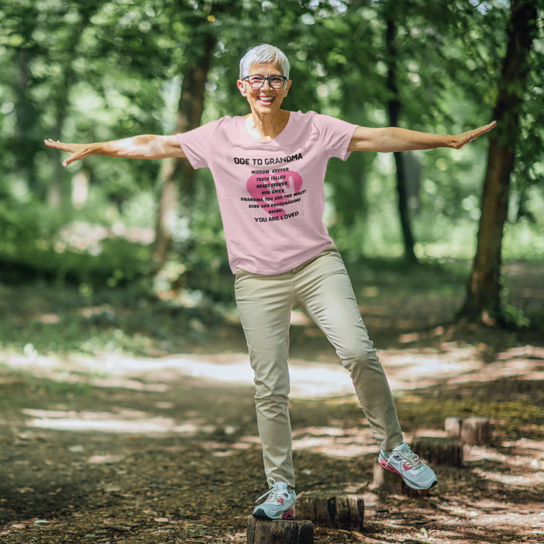 ODE TO GRANDMA CREW NECK T SHIRT GIFT FOR GRANDMA (BLACK FONT)