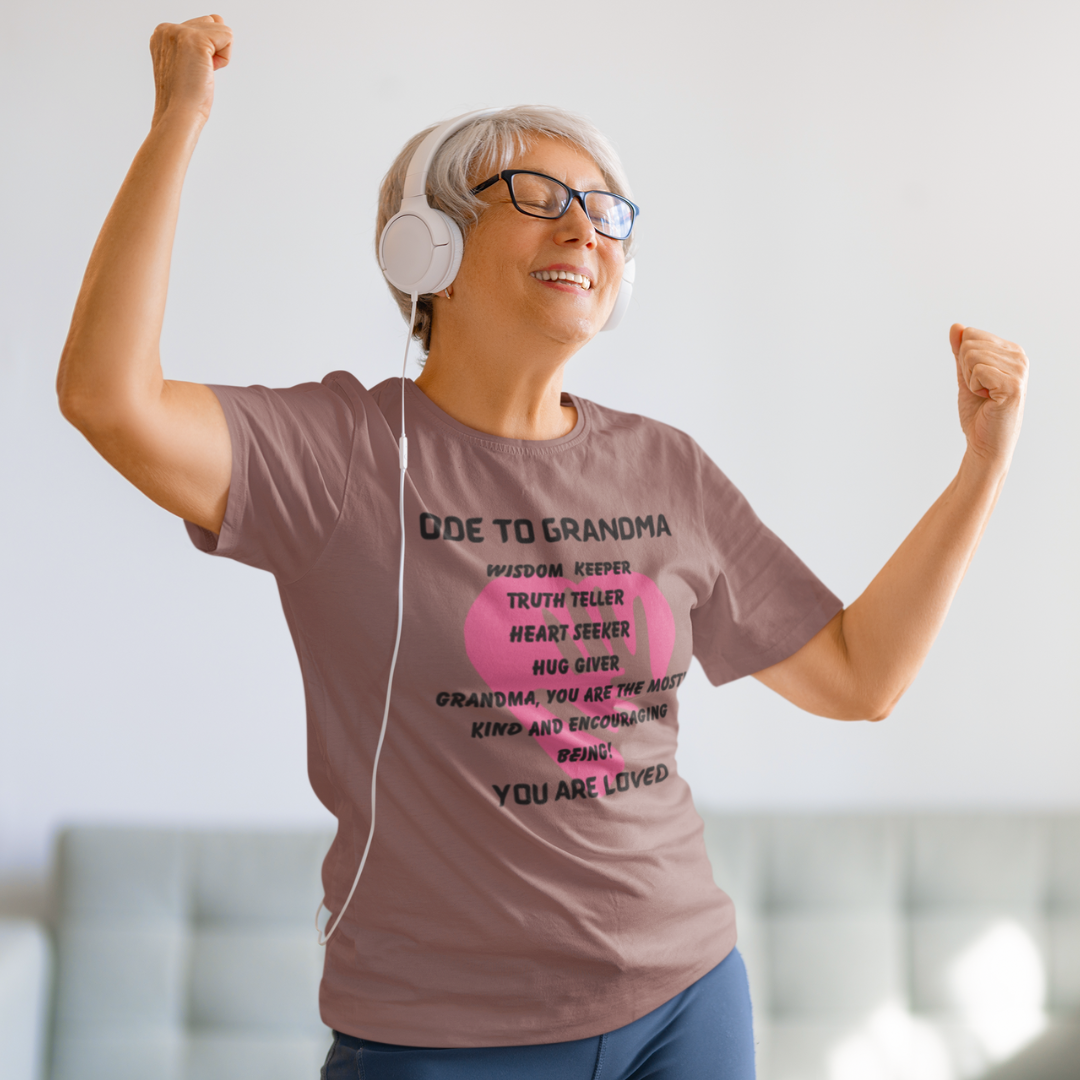 ODE TO GRANDMA CREW NECK T SHIRT GIFT FOR GRANDMA (BLACK FONT)