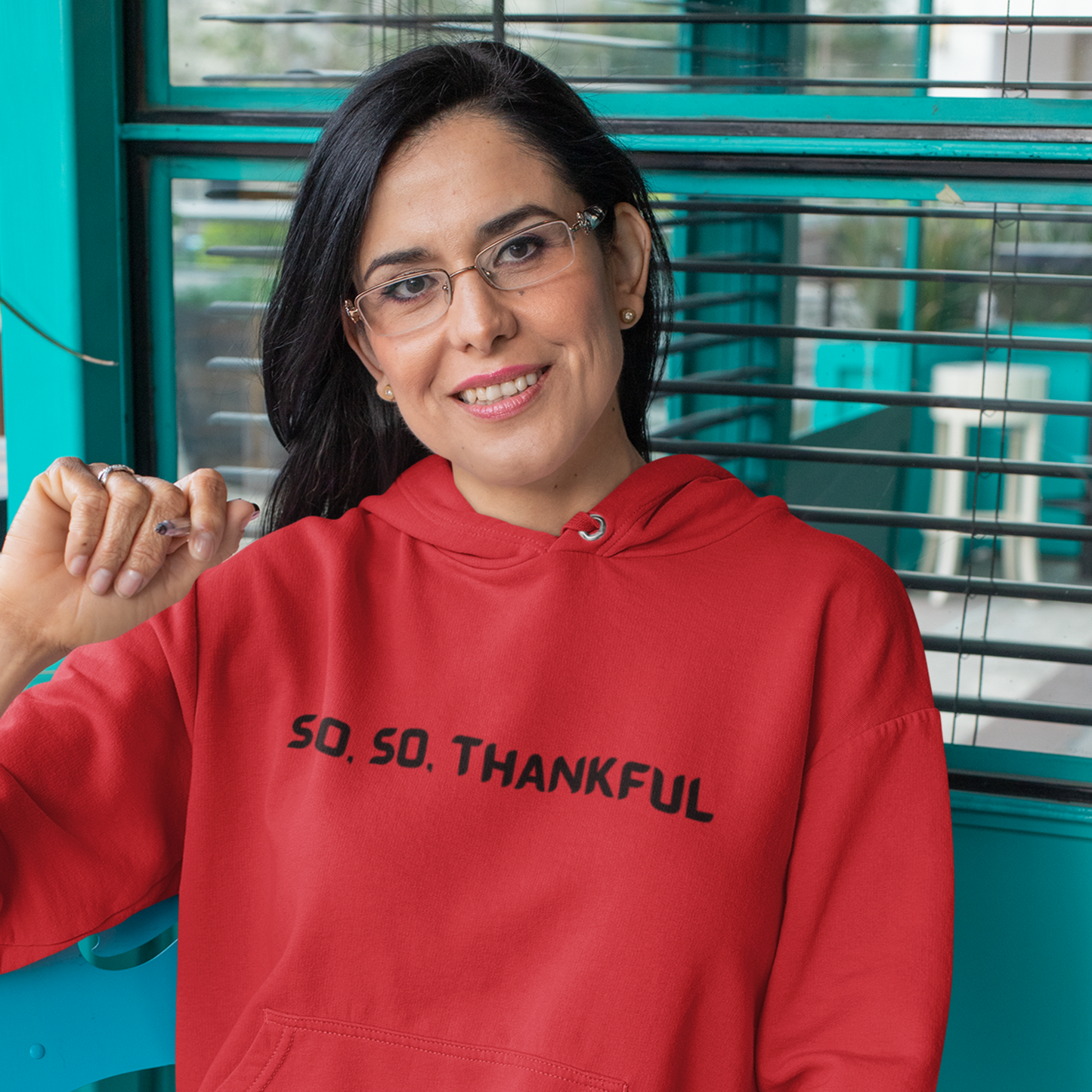 SO.SO THANKFUL UNISEX HOODED SWEATSHIRT WITH INSPIRATIONAL WORDS